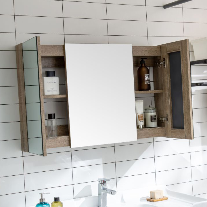 Različite vrste i upotreba kupaonskih ogledala